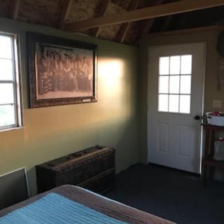 Montana Old West Cabins Guest House Babb Exterior foto