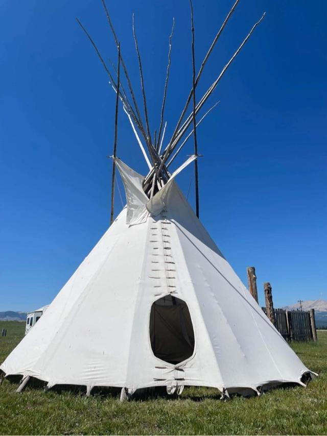 Montana Old West Cabins Guest House Babb Exterior foto
